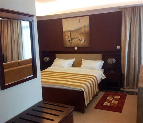 Roca Golf Hotel Bujumbura Esterno foto