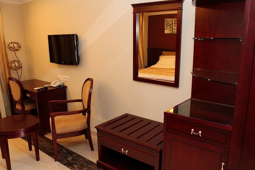 Roca Golf Hotel Bujumbura Esterno foto